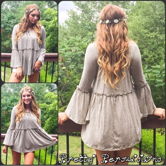 NWT Bell Sleeve Relaxed Boho Peasant Top - Picture 7 of 7